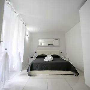 Live Guest house